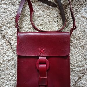 Elegant Red Leather Men's Bag